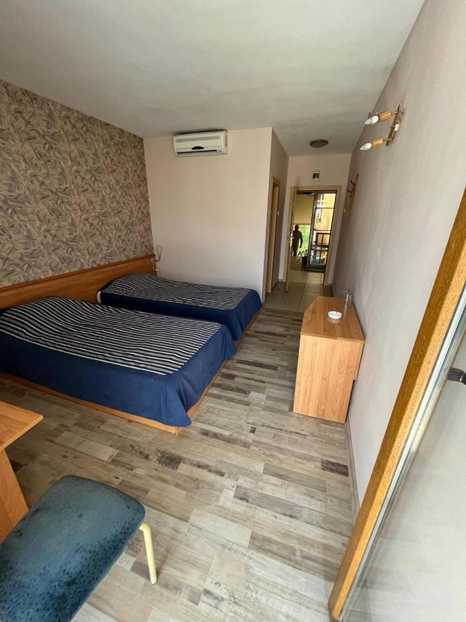 Hotel Kredo Sliven Extérieur photo