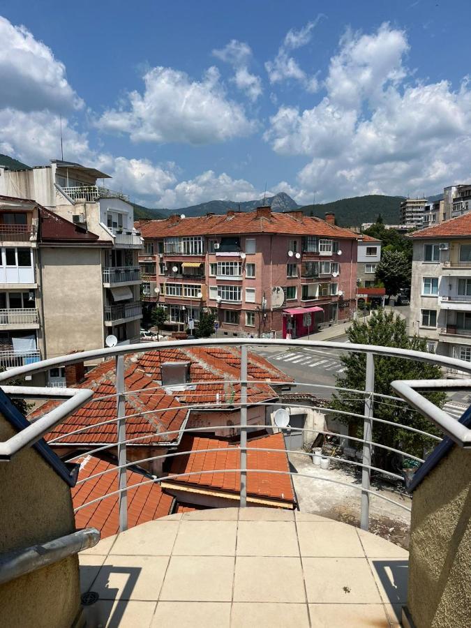 Hotel Kredo Sliven Extérieur photo